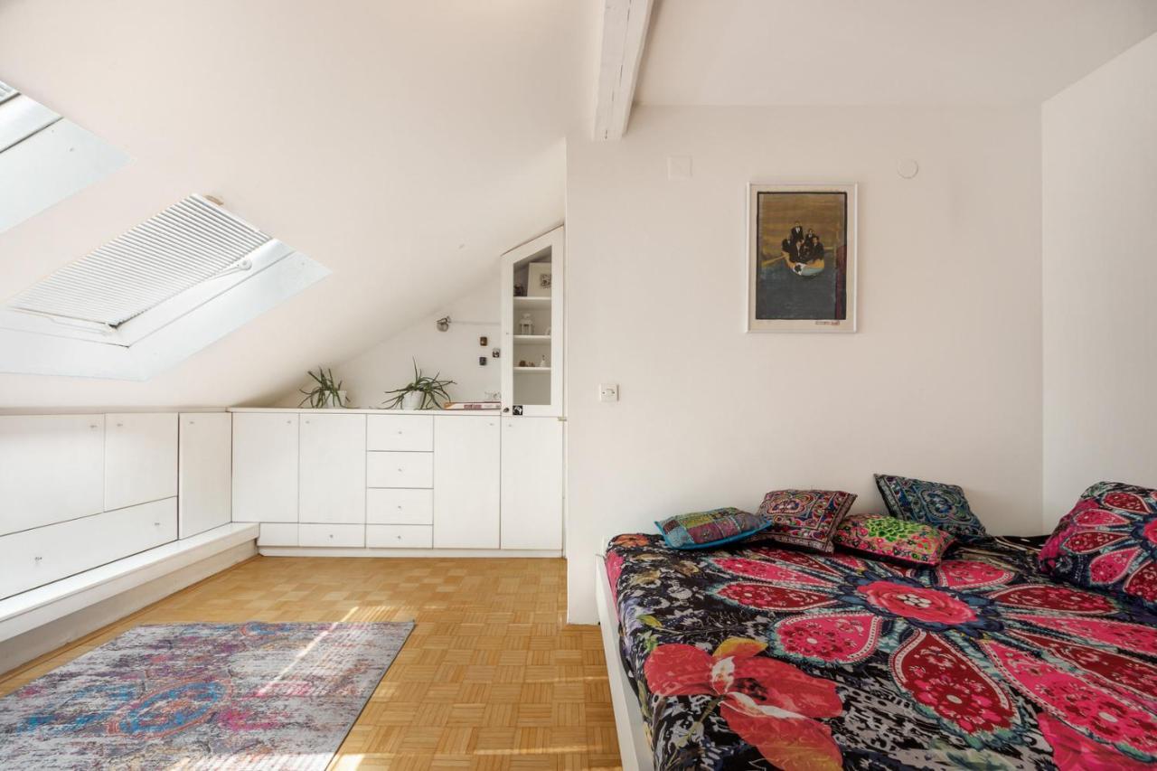 Two-bedroom Erjavceva * Laibach